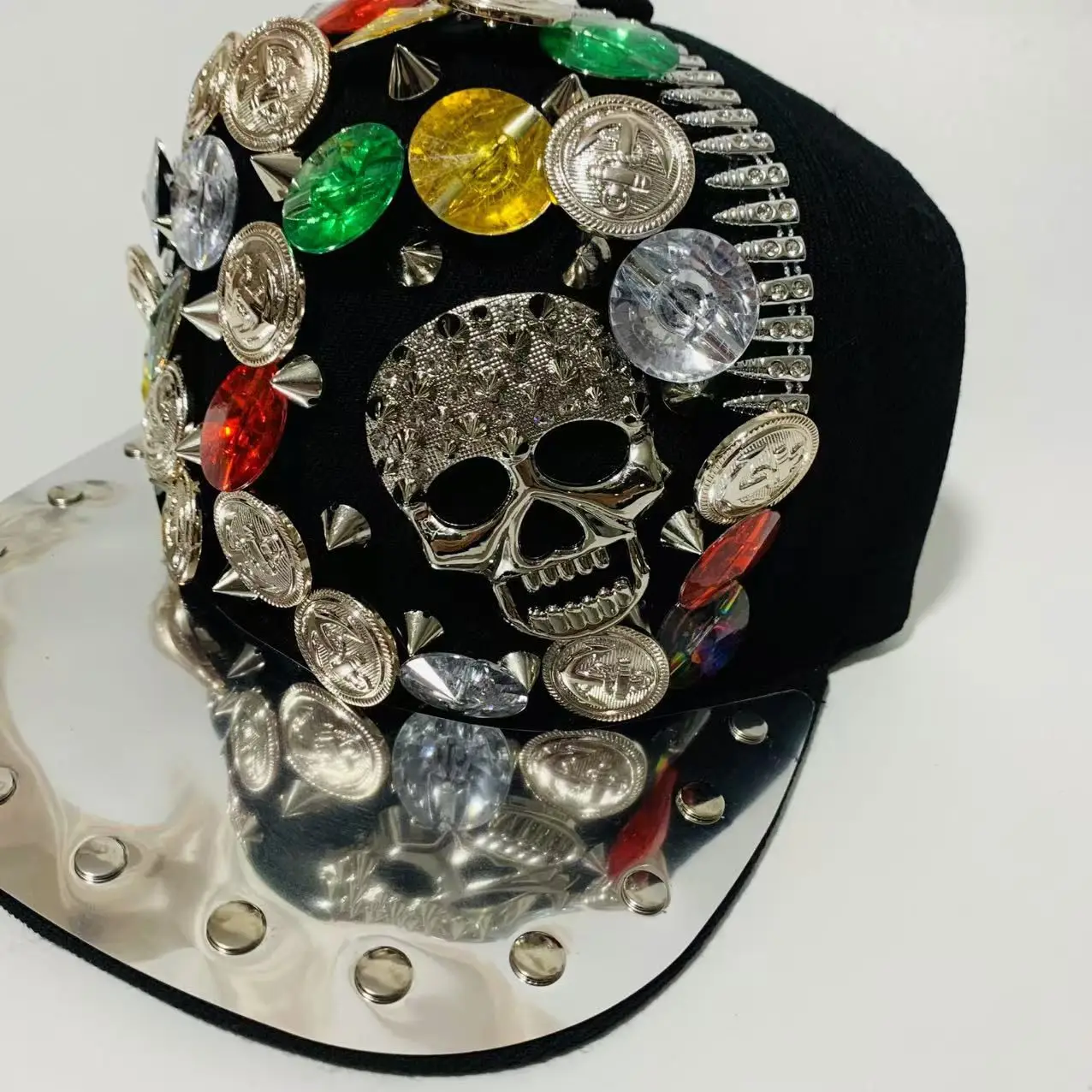 Men And Women New Handmade Cool Button Fashion Rivet Street Dance Fashion Cap