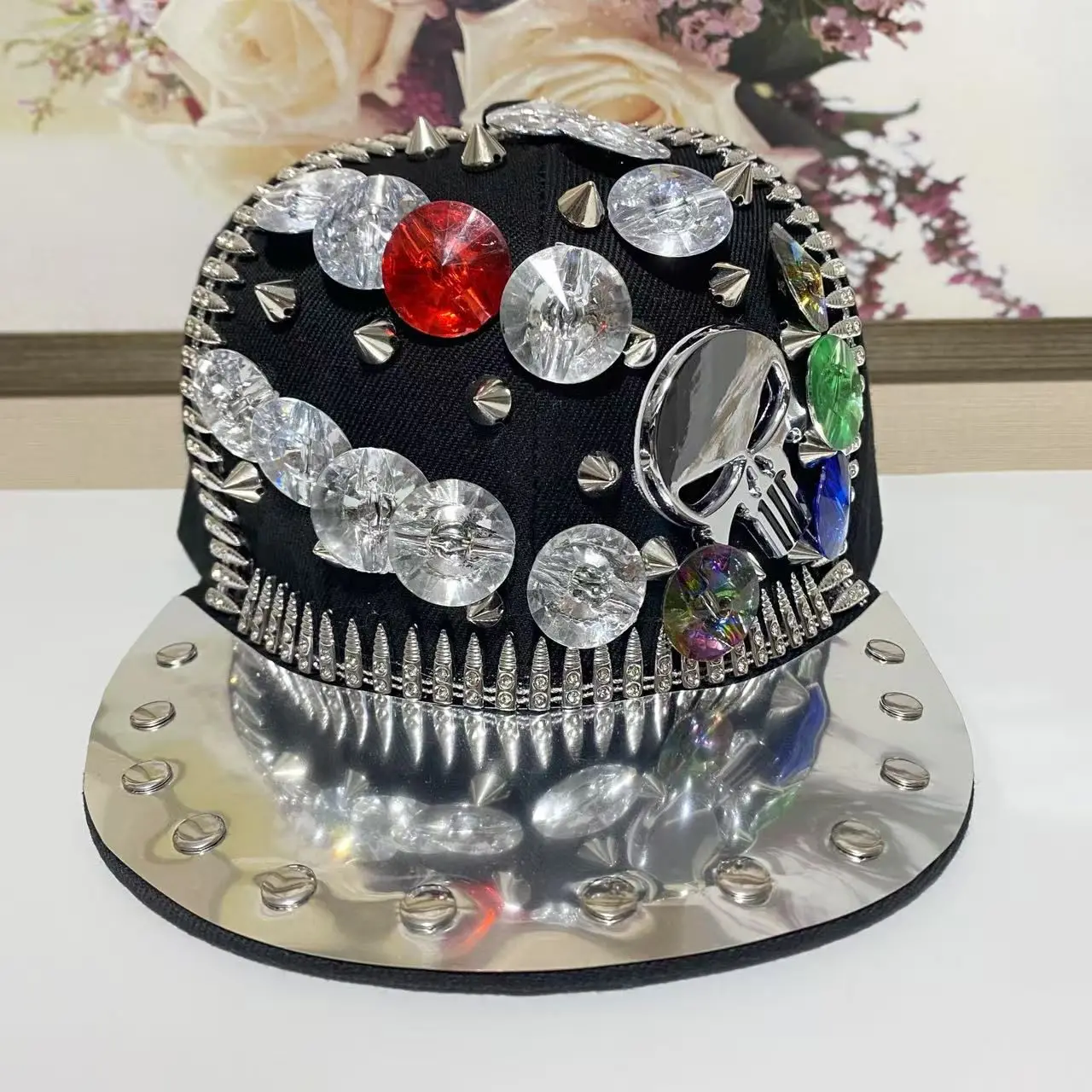 Men And Women New Handmade Cool Button Fashion Rivet Street Dance Fashion Cap
