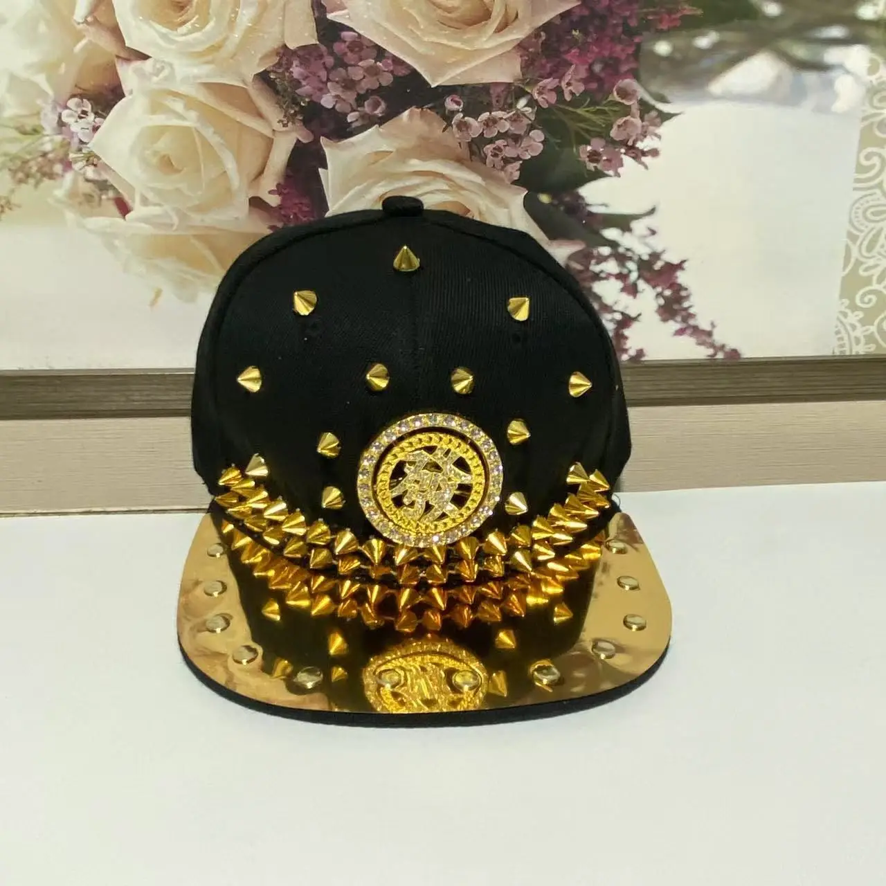 Men And Women New Handmade Cool Button Fashion Rivet Street Dance Fashion Cap