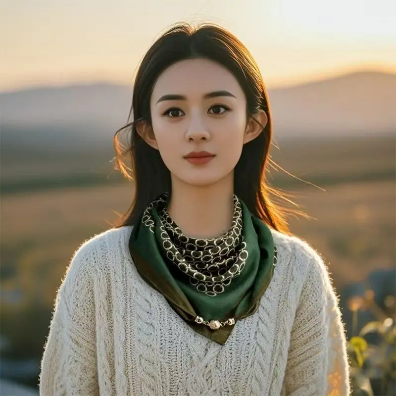 Luxury Design Magnetic Triangle Neck Protection Scarf For Women Cotton And Linen Scarf High-end Neck Scarf Spring Autumn Bandana