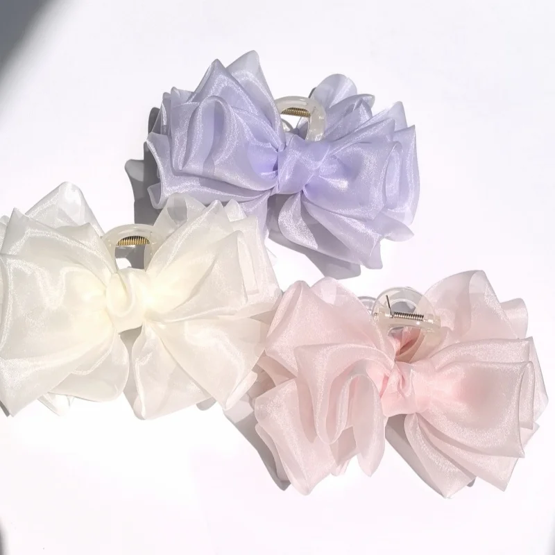 Large Butterfly Bow Hair Claw Chic Hair Accessory for High-end Style Spring/Summer Organza Claw Clip Stunning Shark Claw