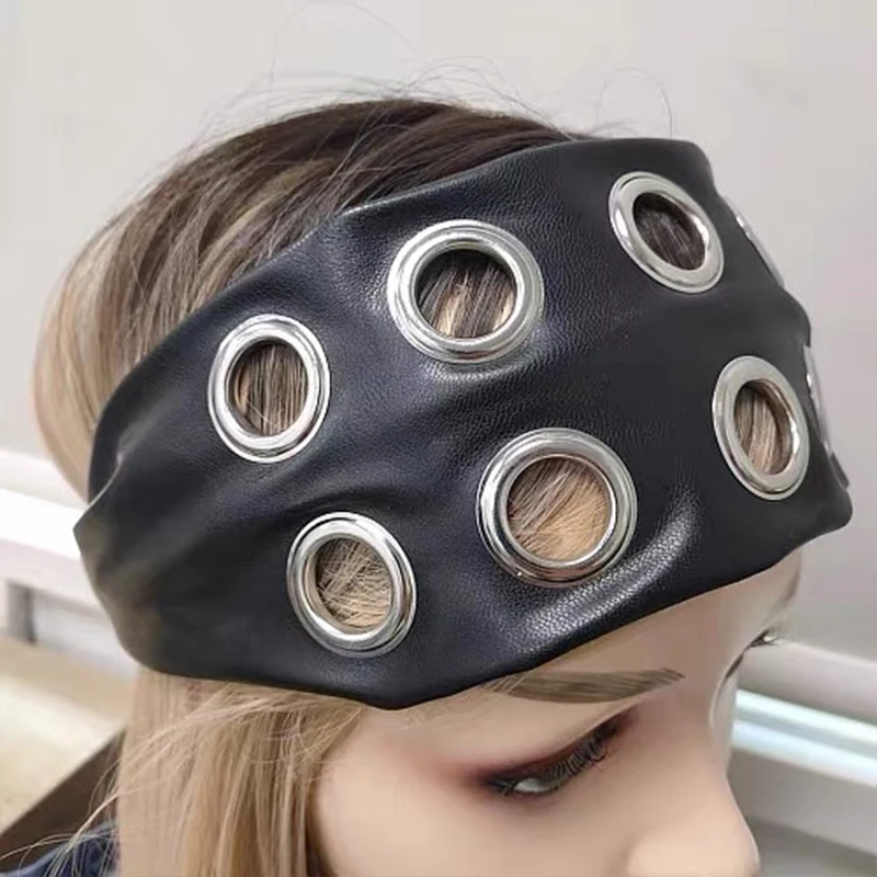 Punk Girls Fashion Hair Bands PU Leather Hollow Air Eye Metal Rivets Wide Elastic Headband Personalized Fashion Hair Accessories