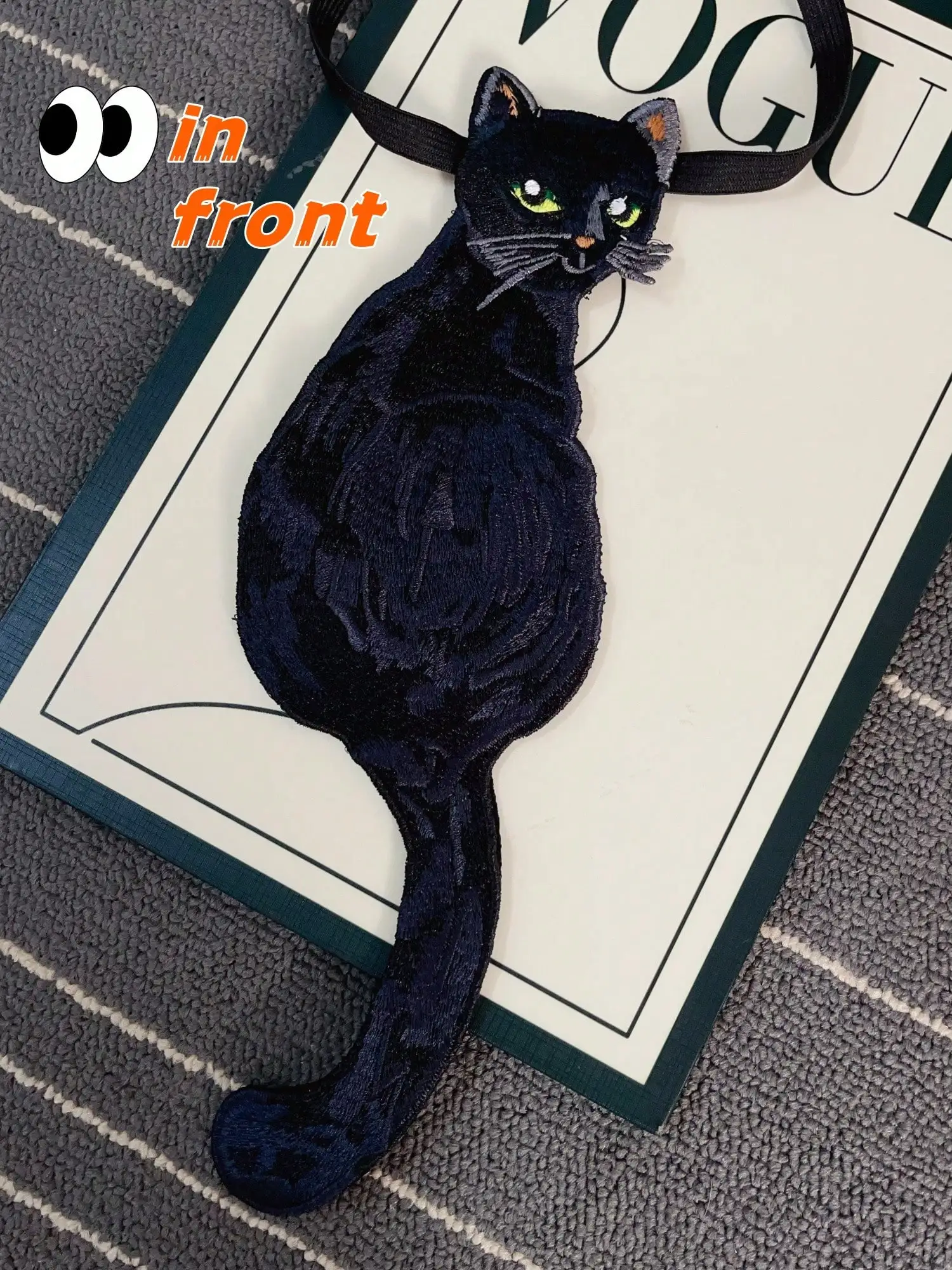 An Original Niche Design Cat-Themed Bohemian French Retro Style Tie, Suitable for Spring, Summer, Autumn, and Winter, with a Unique No-Knot Design, Perfect for Pairing with Shirts and Is Ideal for Parties and Festivals