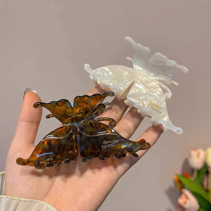 Exquisite Acetate Hair Claws Elegant Butterfly Shark Hair Clips Barrettes For Women Korean Design Hair Accessories Headwear Gift
