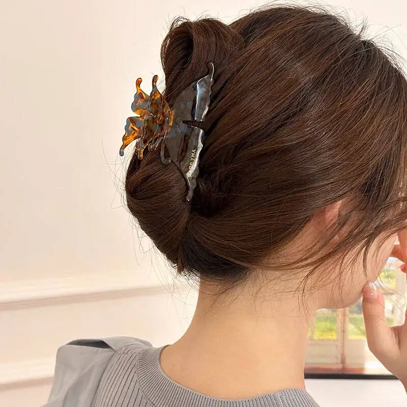 Exquisite Acetate Hair Claws Elegant Butterfly Shark Hair Clips Barrettes For Women Korean Design Hair Accessories Headwear Gift