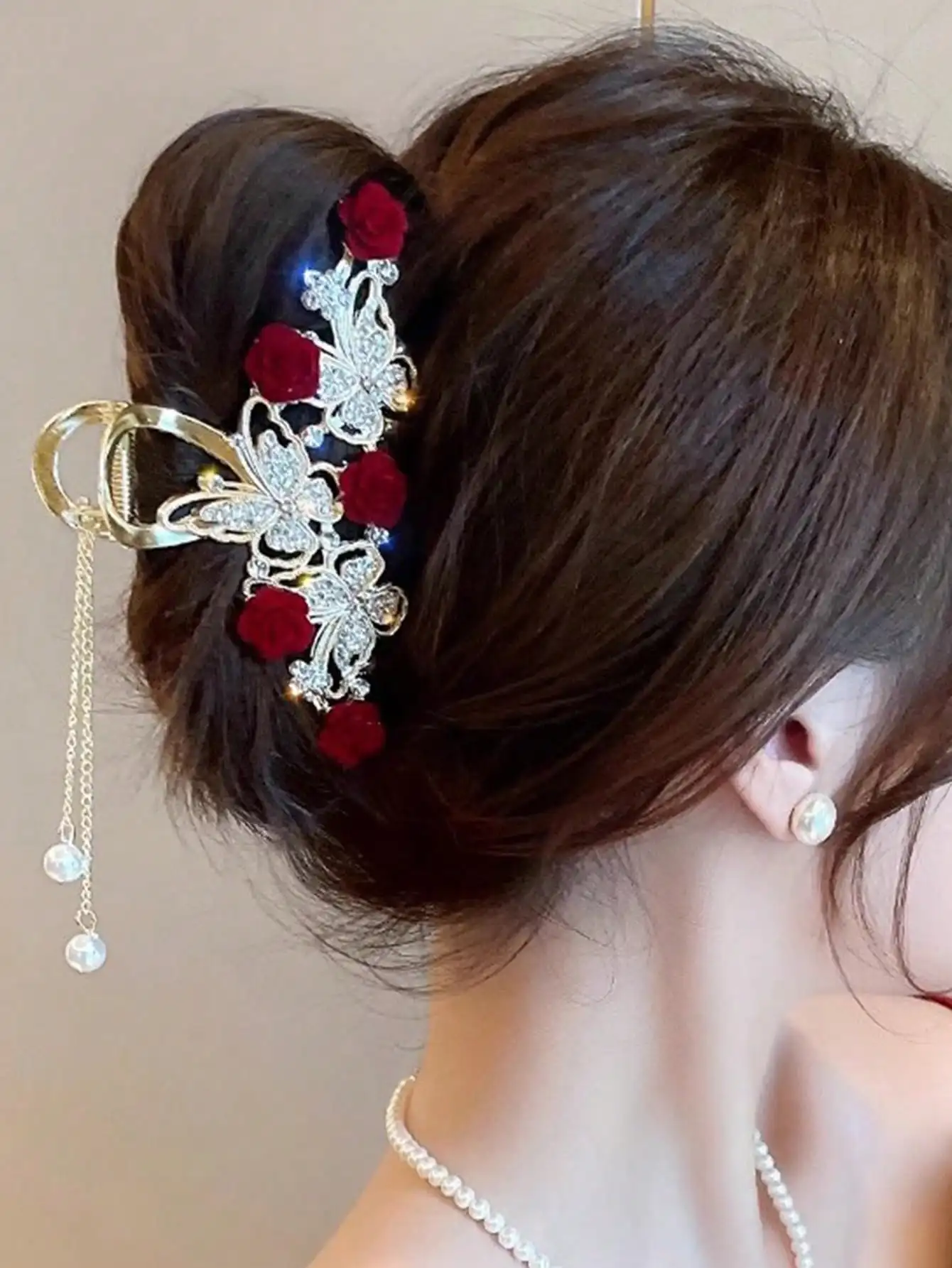 1 Pcs Fashion Exquisite Crystal Butterfly Rose Flower Artificial Pearl Tassel Hair Claws For Women Girls Party Hair Accessories