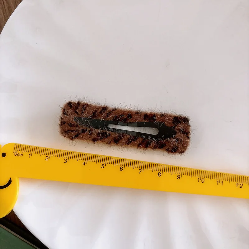 Korean Leopard Print BB Hair Clips with Hollow-out Design Fluffy Hairpins for Girls Cute Baby Hair Accessories