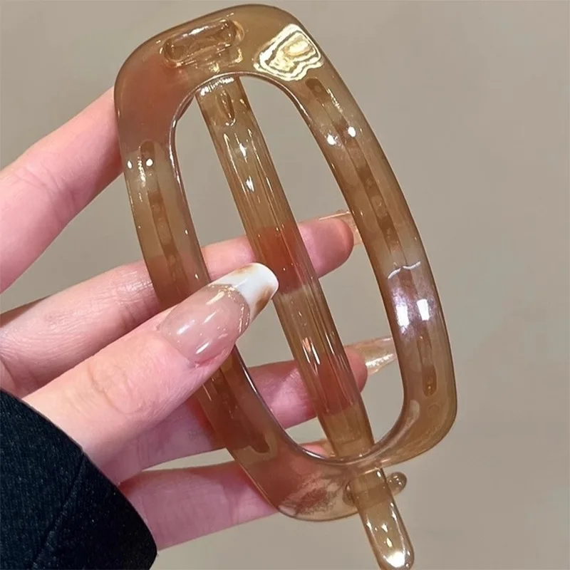 12CM Fashion Oval Hair Claw Clip for Women New Design Leopard Curved Flat Styling Barrettes Acrylic Lying Down Hair Accessories