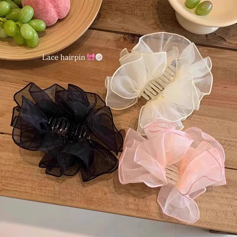 1pc Spring Summer Cloud Mesh Pleated Hair Claw, High-End Minimalist Shark Clip, Versatile Hair Accessory for Bun Hairstyle