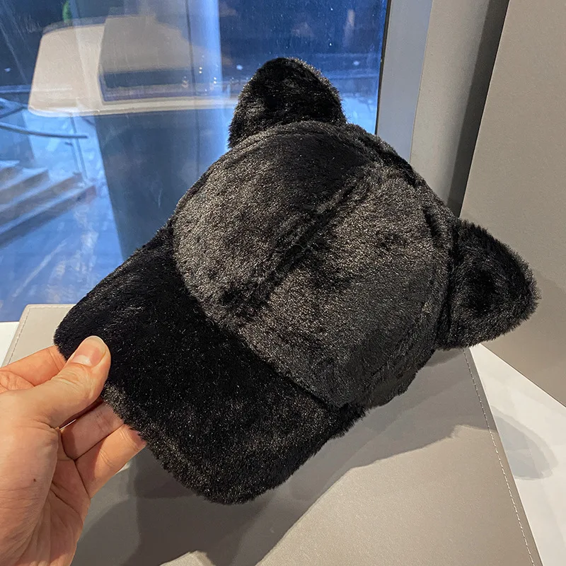 Autumn and winter warm baseball cap cartoon fashion show face small plush sweet style shopping duckbill cap
