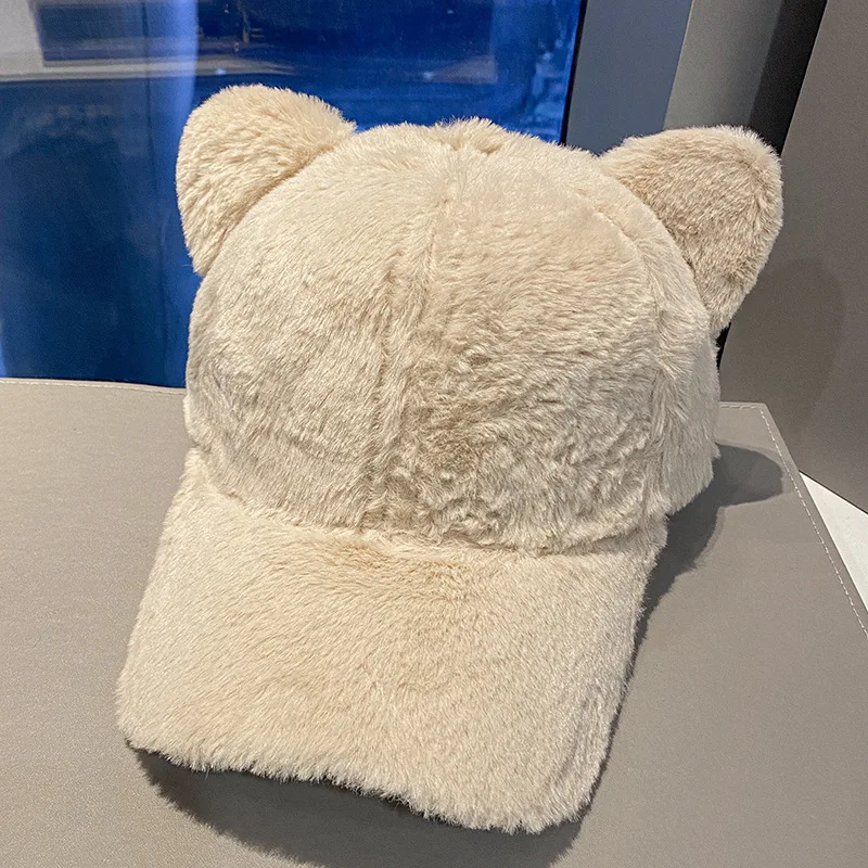 Autumn and winter warm baseball cap cartoon fashion show face small plush sweet style shopping duckbill cap