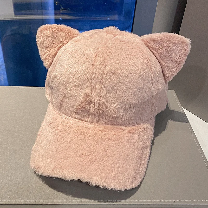 Autumn and winter warm baseball cap cartoon fashion show face small plush sweet style shopping duckbill cap