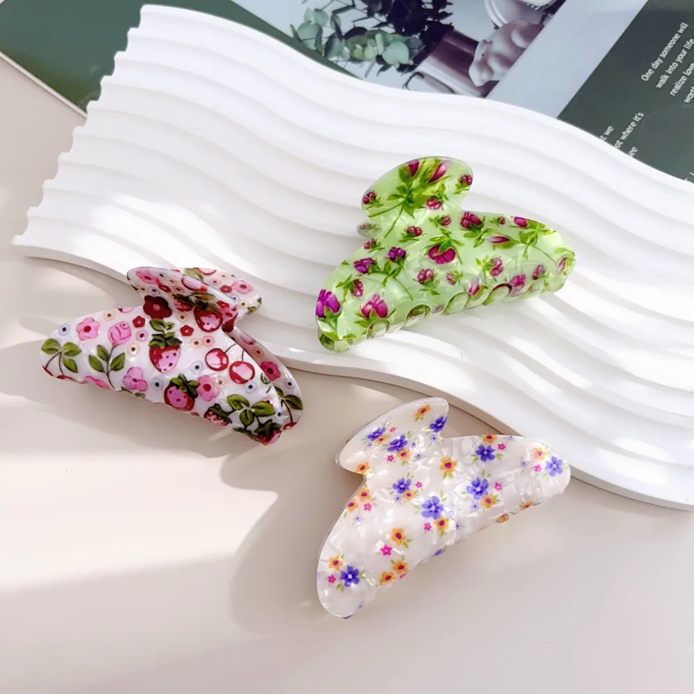 Korean Acrylic Hair Claw Clips for Women And Girls Flower Fruits Design Thick Thin Hair Styling Accessories Sweat Catch Hairgrip
