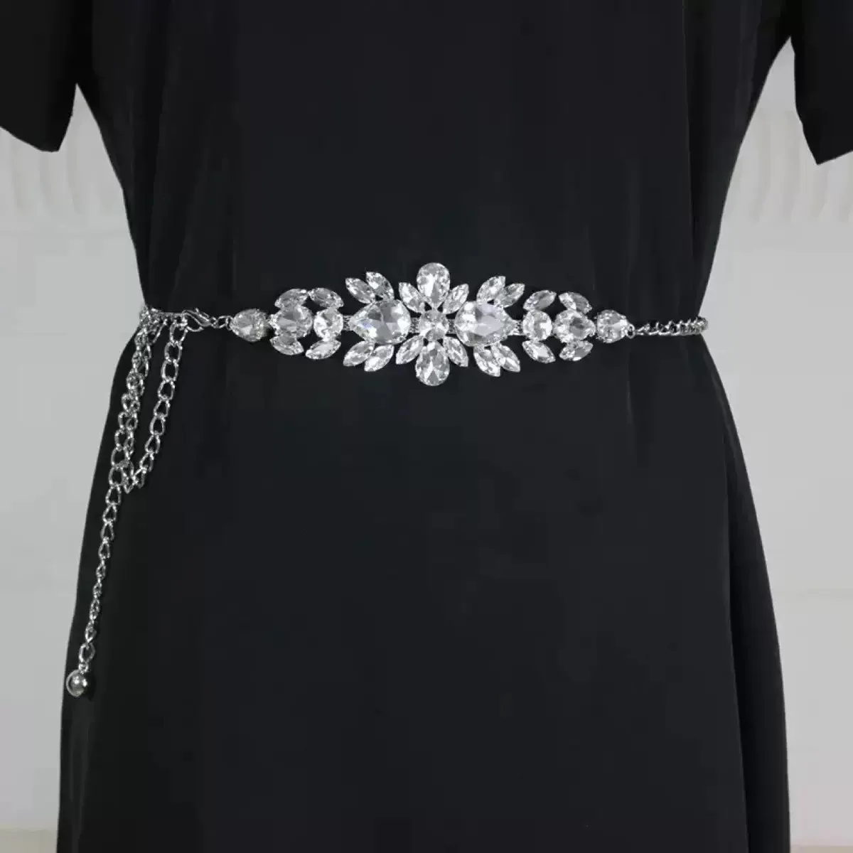 New Women's Rhinestone Inlaid Chain Belt High-end Gold Waist Chain Fashion Dress Evening Dress Accessories