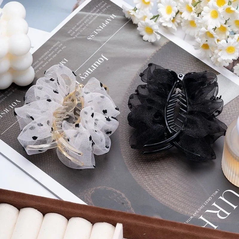 1pc crumpled style versatile netting design, simple and elegant, fashionable and versatile bun grab clip.