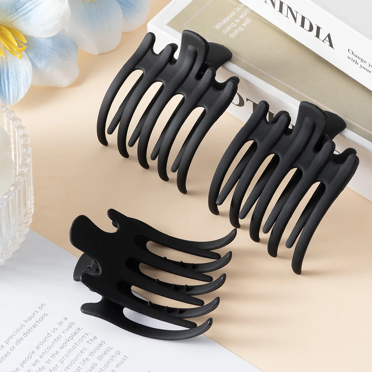 3pcs Matte Hair Claws Clamps Women Hair Clips Crab Acrylic Ponytail Hairpins Girls Barrettes Duckbill Fashion Hair Accessories
