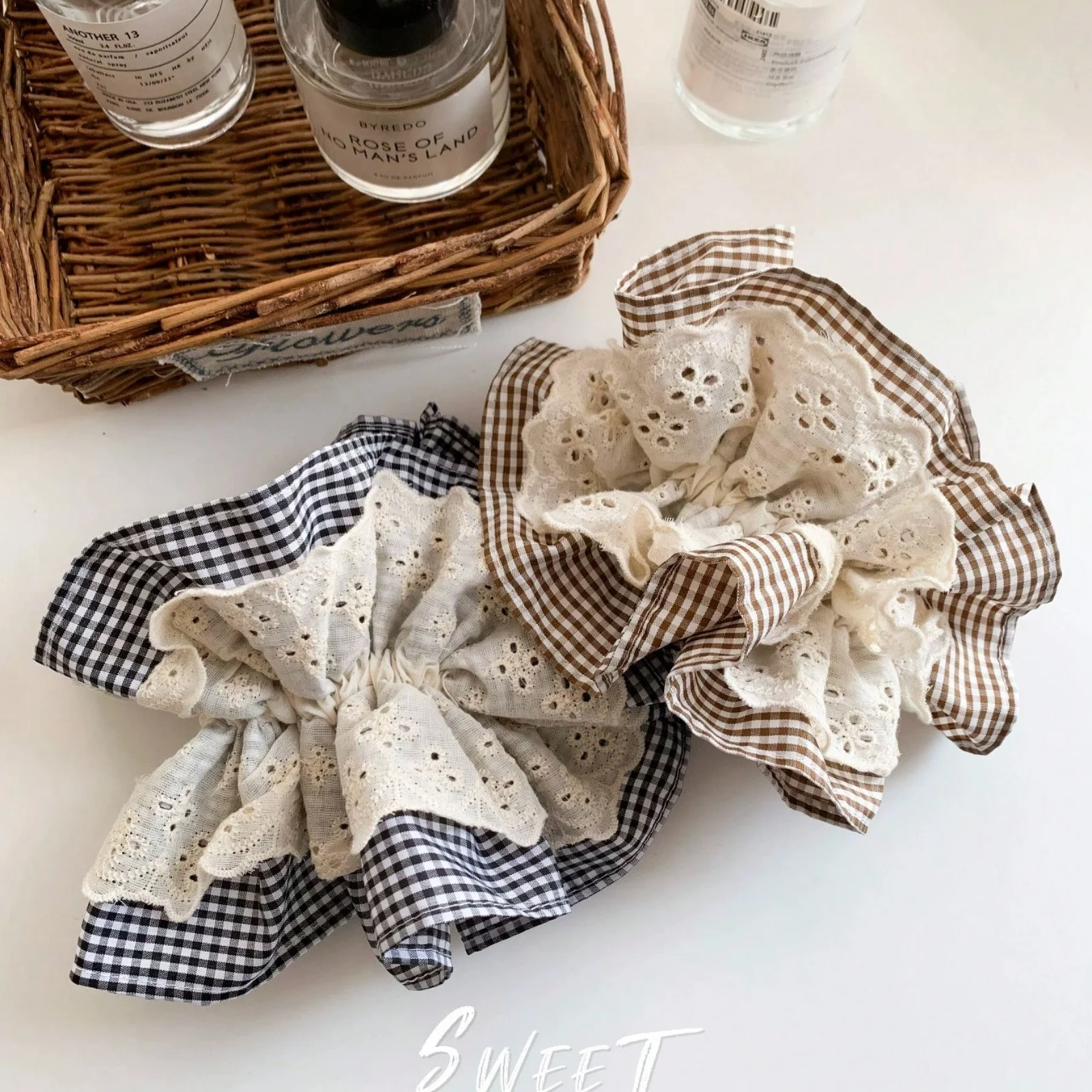 1PC French-Style Soft Four-Layer Lace Houndstooth Hair Scrunchie, Elegant and Fashionable Daily Hair Accessory, Ladies' Hair Acc