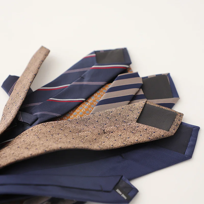 2025 Luxury 7cm Brown Neckties Adult Autumn Winter Fashion Formal Block Striped Paisley Neck Ties Wedding Suit Accessories Gift