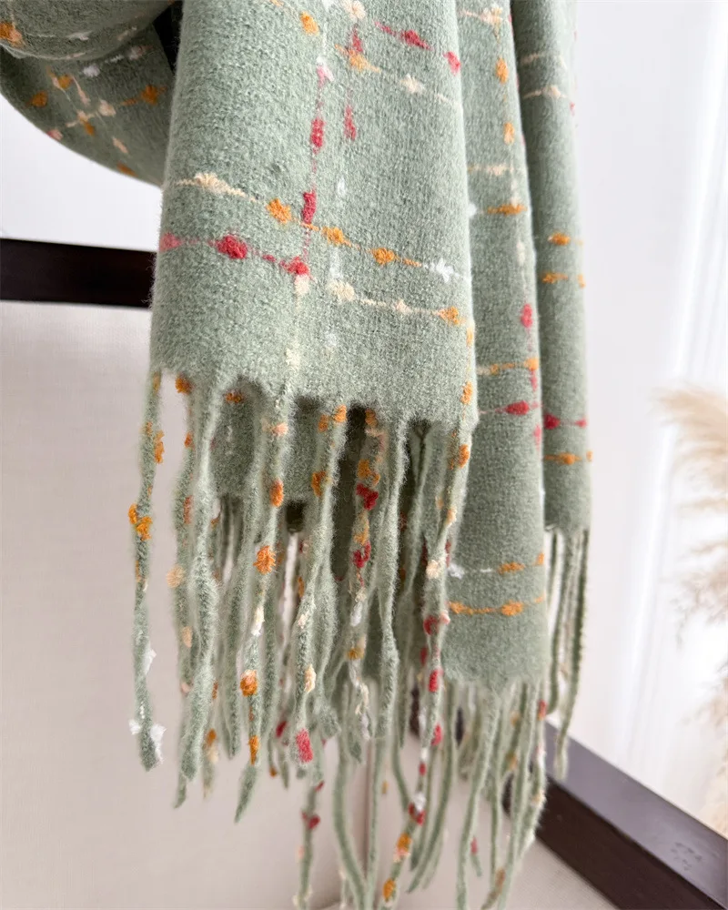 Luxury Brand Plaid Scarf Women Autumn Winter Women Warm Neckerchief Pashmina Lady Shawls and Wraps Casual Tassel Blanket Scarves
