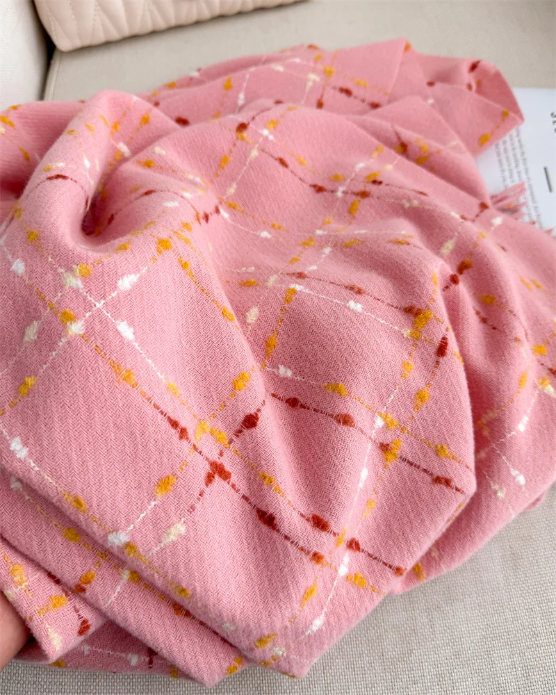 Luxury Brand Plaid Scarf Women Autumn Winter Women Warm Neckerchief Pashmina Lady Shawls and Wraps Casual Tassel Blanket Scarves