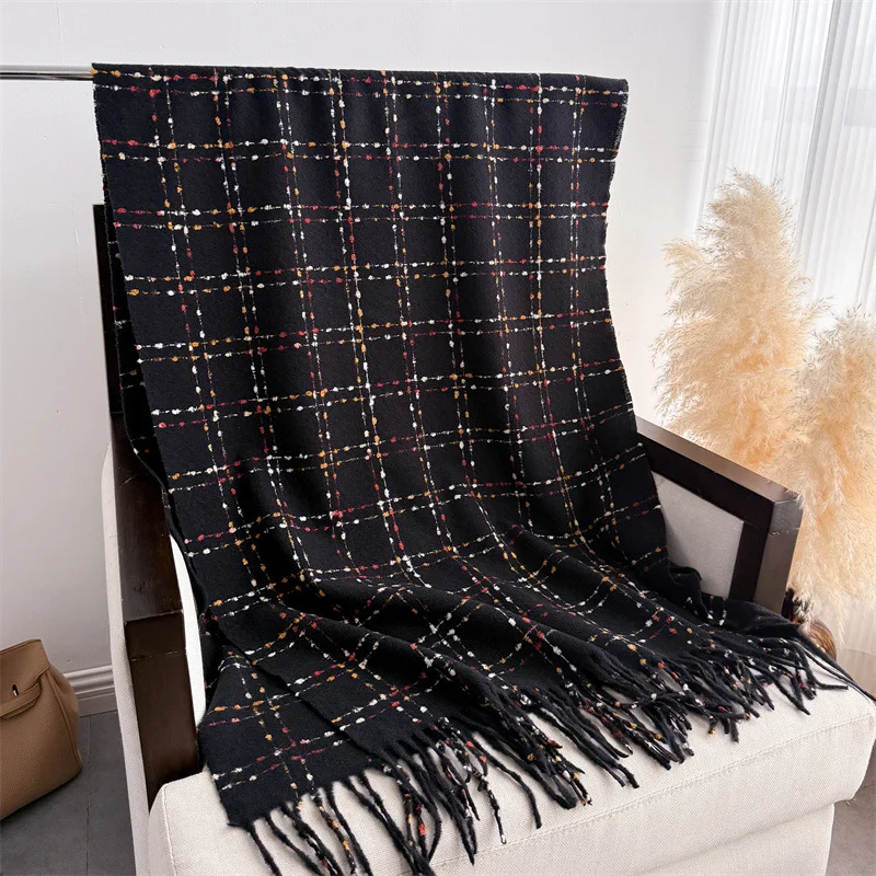 Luxury Brand Plaid Scarf Women Autumn Winter Women Warm Neckerchief Pashmina Lady Shawls and Wraps Casual Tassel Blanket Scarves