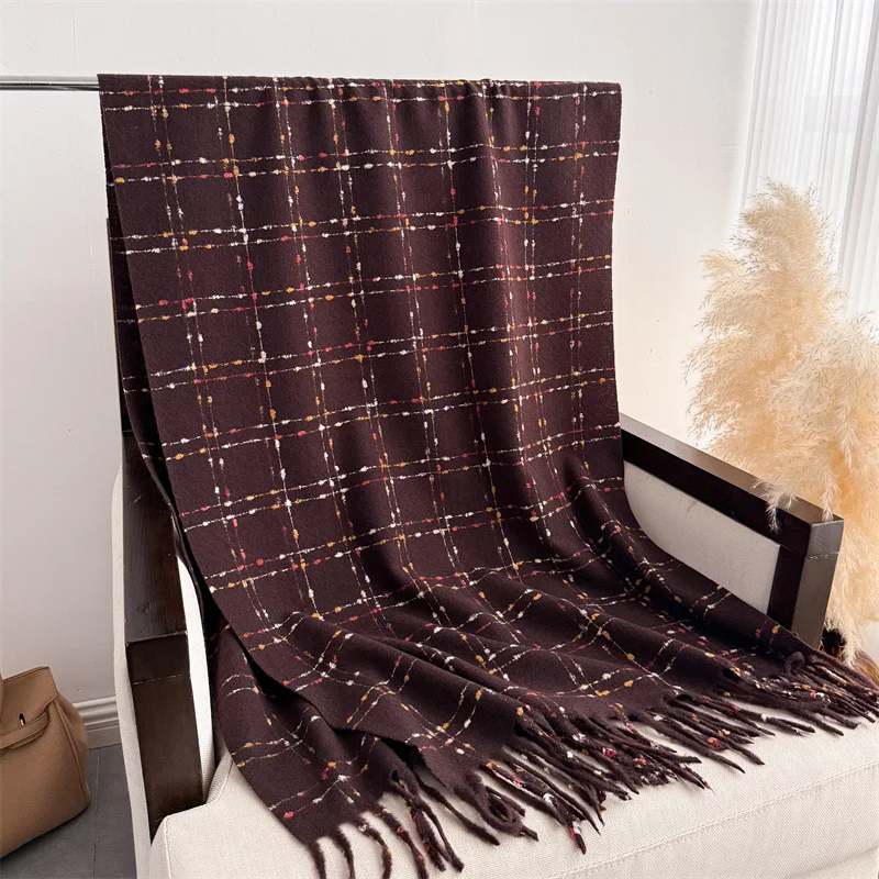 Luxury Brand Plaid Scarf Women Autumn Winter Women Warm Neckerchief Pashmina Lady Shawls and Wraps Casual Tassel Blanket Scarves