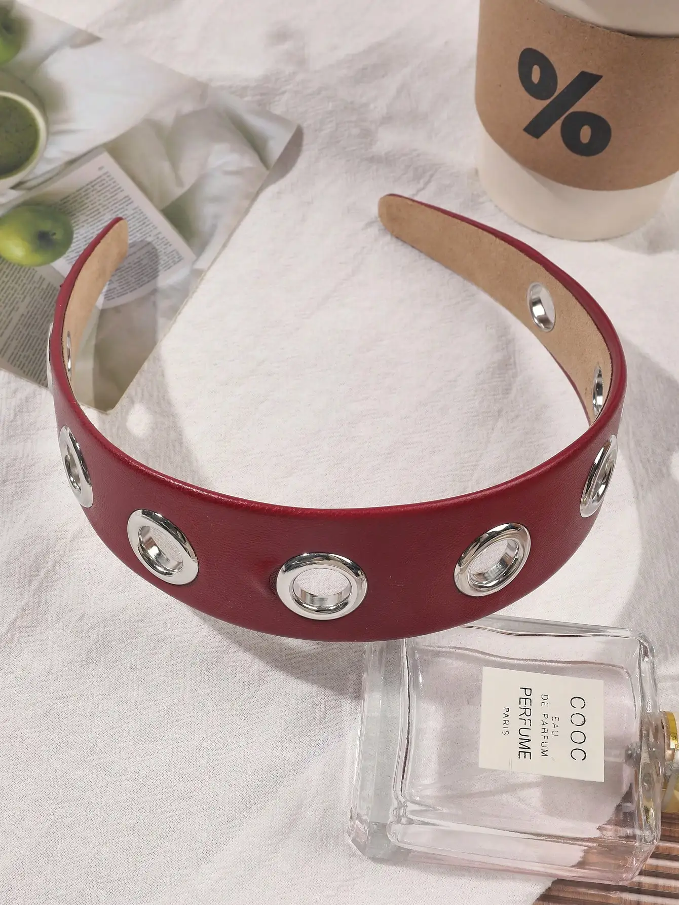 1Pcs Autumn Winter Black and Red Fashion Punk Leather Metal Studs Unique Hairband for Women Headband Fashion Hair Accessories