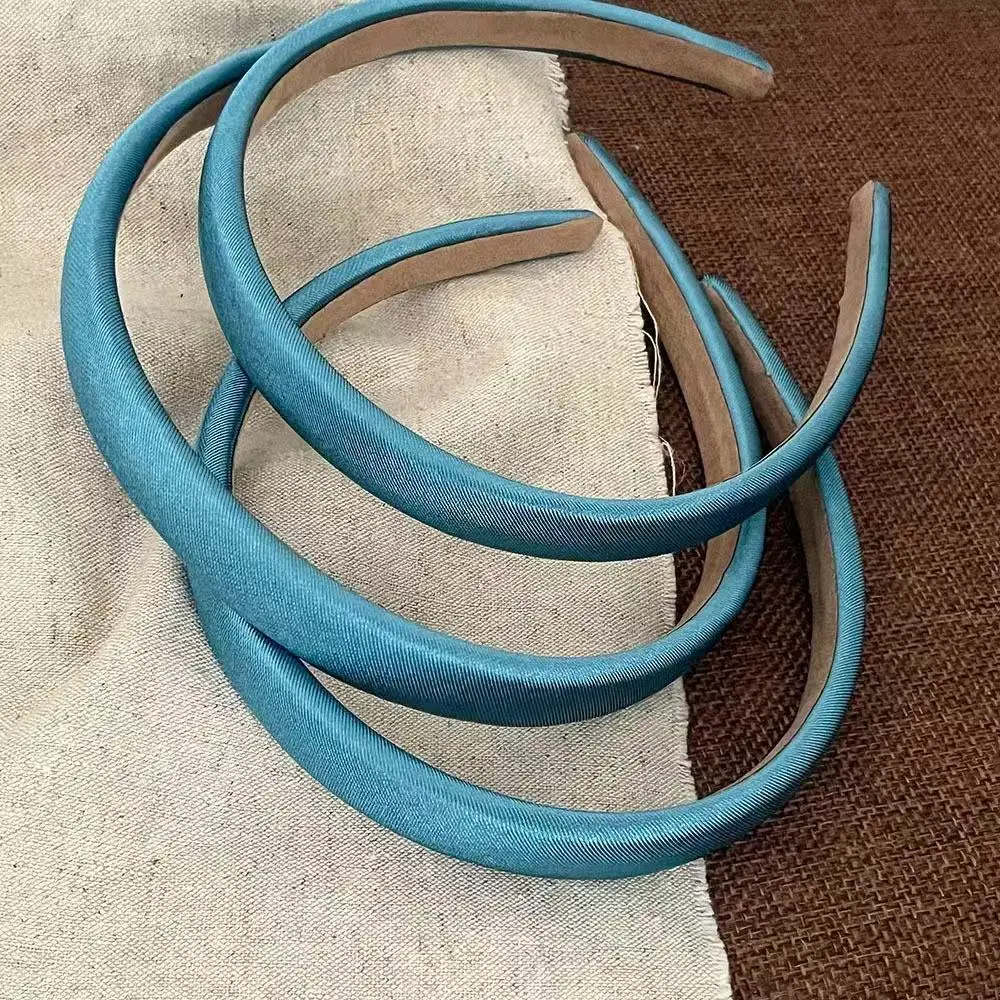 1PC Women's Autumn Winter Daily Teal Satin Headband Minimalist Fashion Hair Accessory Stylish Daily Hair Decoration