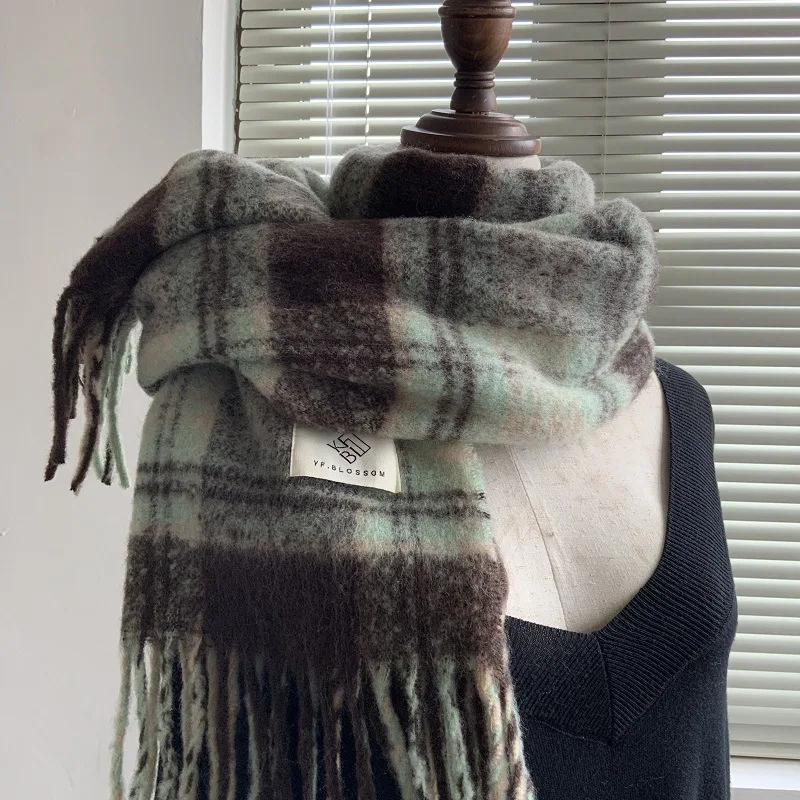 Unisex Winter Heat-Lock Scarf Thick Fleece Neck Warmer for Men Women Windproof Outdoor Accessory Decorate The Gift