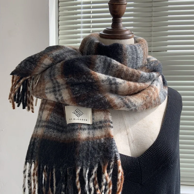 Unisex Winter Heat-Lock Scarf Thick Fleece Neck Warmer for Men Women Windproof Outdoor Accessory Decorate The Gift
