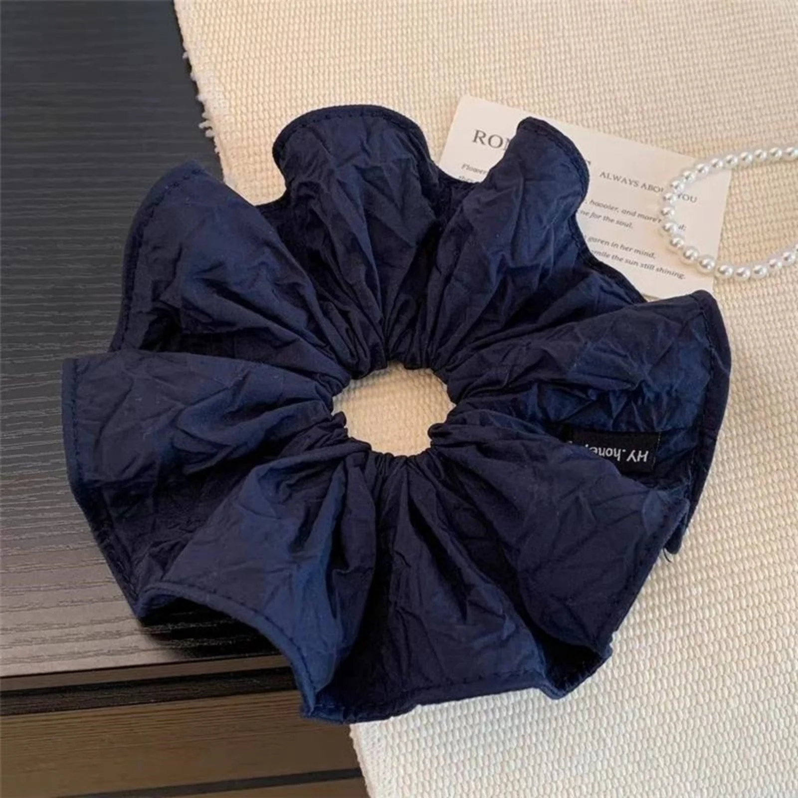 1PCS Christmas Red Navy Scrunchie,Crinkled Fabric Hair Ties, Festive Holiday Hair Accessories, Stylish Daily Hair Decor