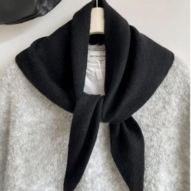 Multi-functional Korean Style Wool Knitted Triangular Scarf Women Headscarf Knitted Scarf Warm Knitted Scarf