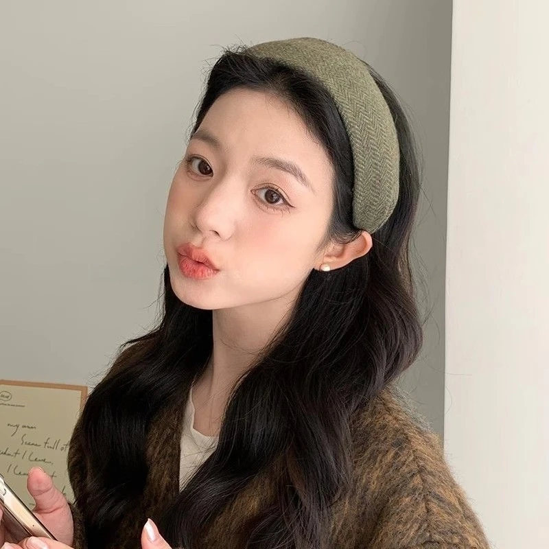 Vintage Wide Headband Women Thick Wool Hairband Fashionable Hair Accessories Stylish Hairband Chic Wide Headband for Women