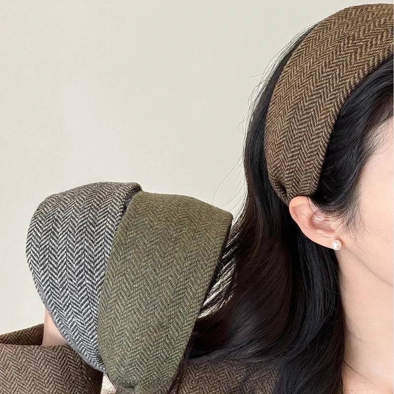 Vintage Wide Headband Women Thick Wool Hairband Fashionable Hair Accessories Stylish Hairband Chic Wide Headband for Women