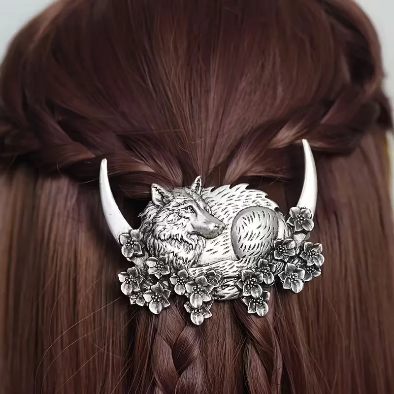 A Vintage Viking Wolf Hairpin, A Gift Featuring the Moon and the Wolf - Perfect for the Occasion.