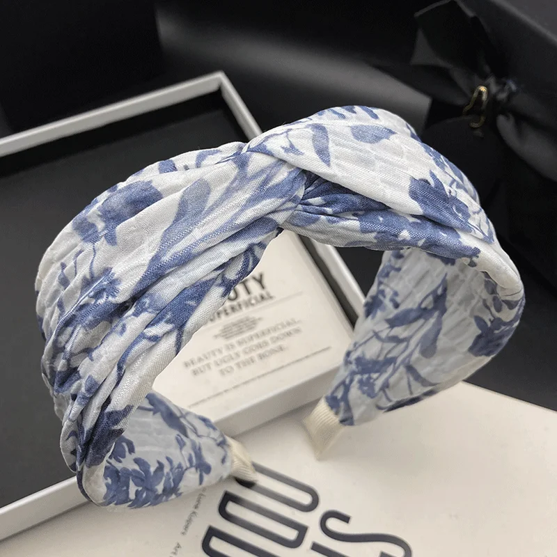 Hairpin Hair Band Women's 2026 Fashion New Simple Fabric Hair Binding Headdress Wide Edge Pressing Hair Washing Headband
