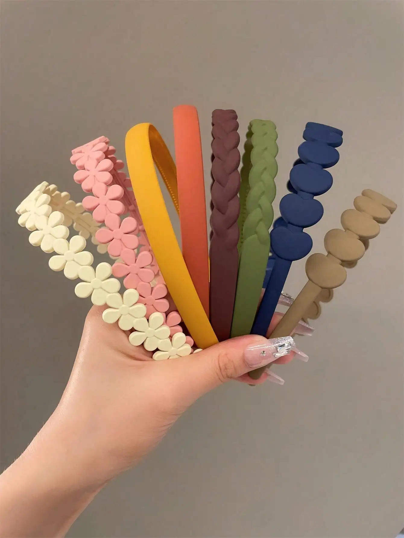 8 pieces women's headband Wavy band teeth Headband clip Women's hair clip pressure hair buckle usually daily use