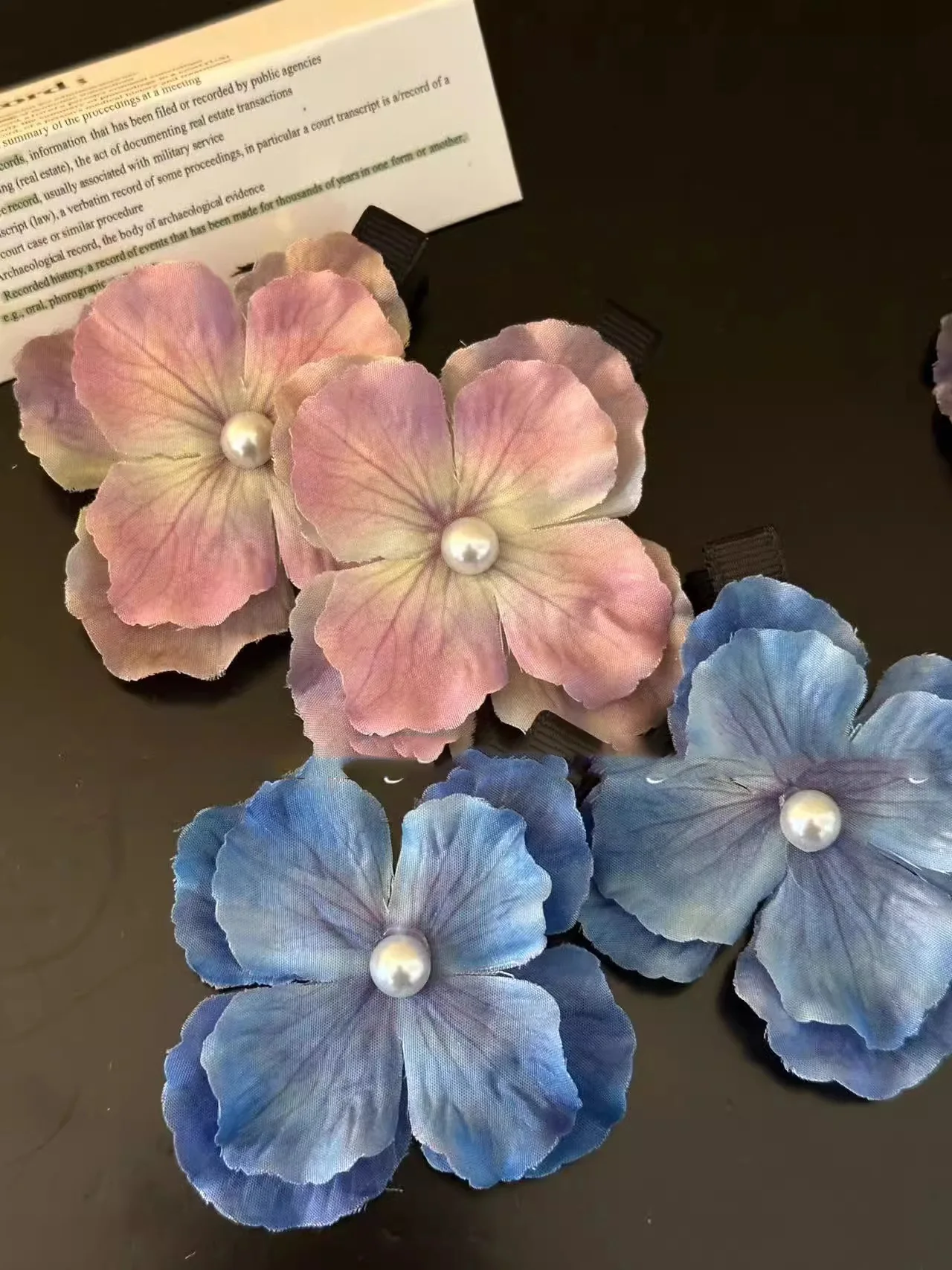 2Pcs Spring Hydrangea Hair Clips Women Girls Sweet Braid Hairpins Pearl Floral Barrettes For Travelling Wedding Hair Accessories