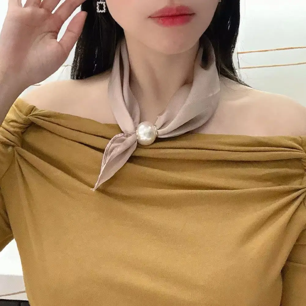 Women Luxury Satin Neck Scarf with Magnetic Buckle, Faux Pearl Pendant, Solid Black Easy Wear Necktie Scarf for Office Party