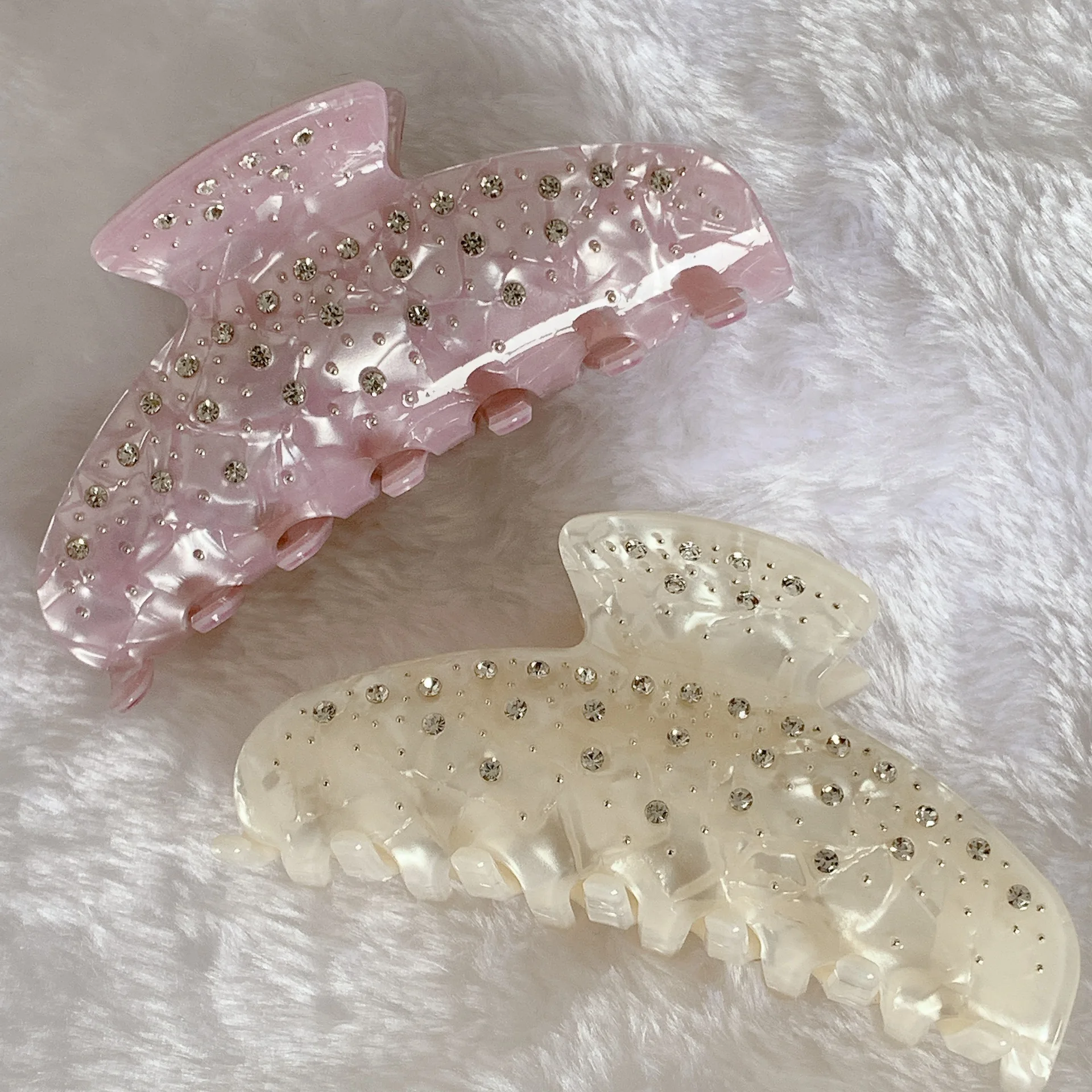Sweet Elegant Rhinestone Hair Claw Acetate Claw Clips Valentine's Day Gift Crab Hair Clips Hair Accessories for Women