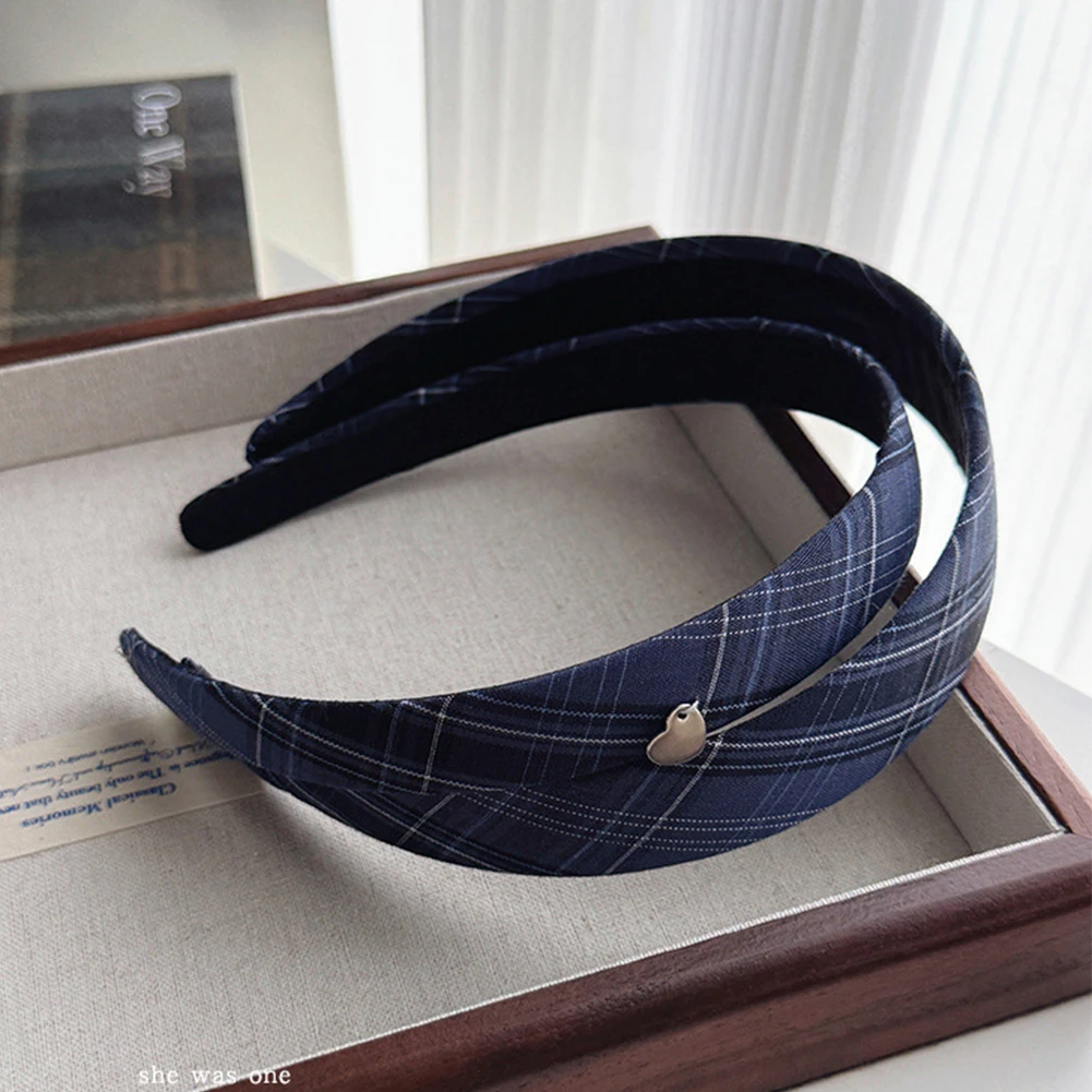 Vintage Elastic Hair Hoop Blue Plaid Headband With Heart Pendant Women Hair Accessories For Daily Party Wear