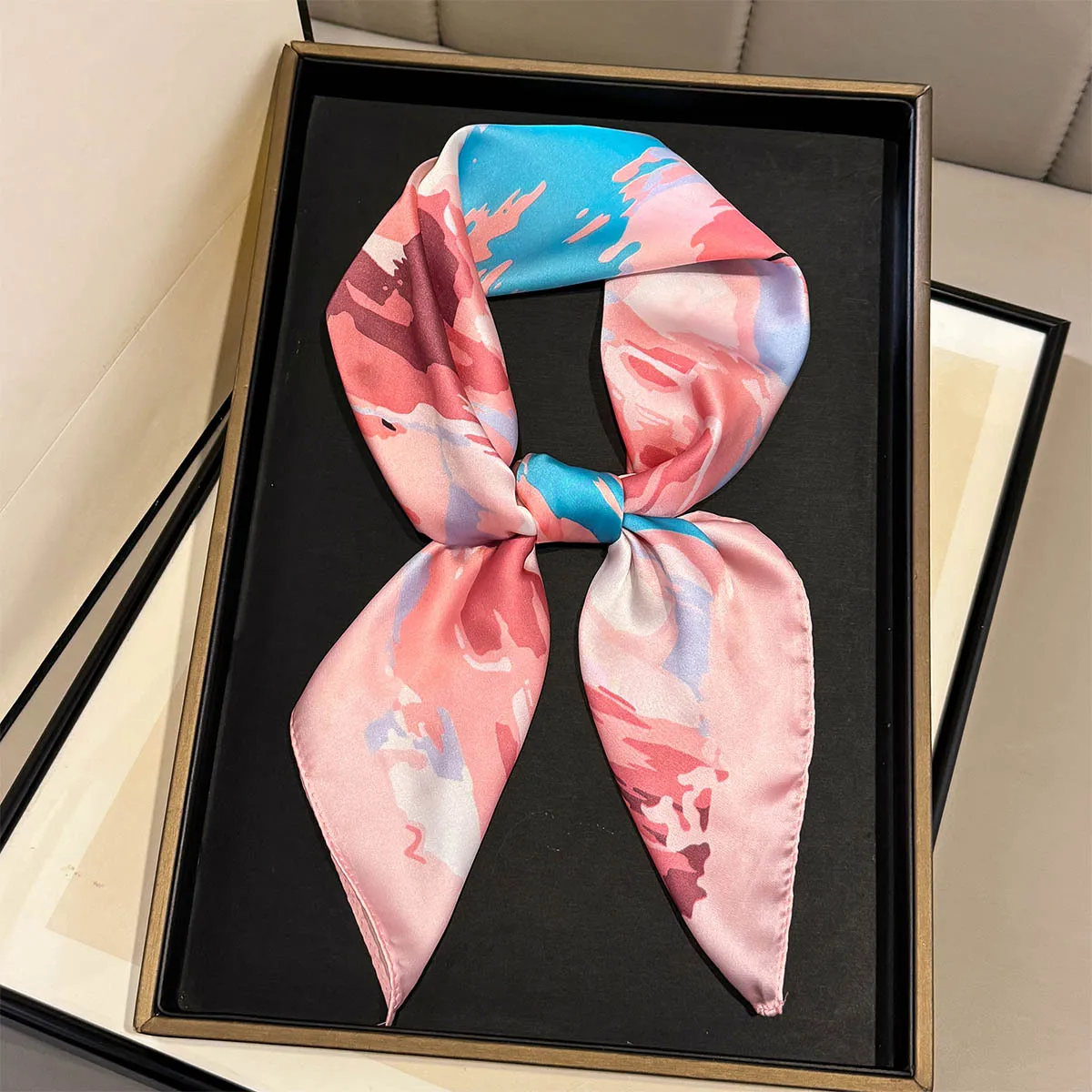 Artistic Print Silk Square Scarfs for Women Headscarf Soft Hijab All Seasons Decorate Fashion Neckerchief Female Foulard Bandana
