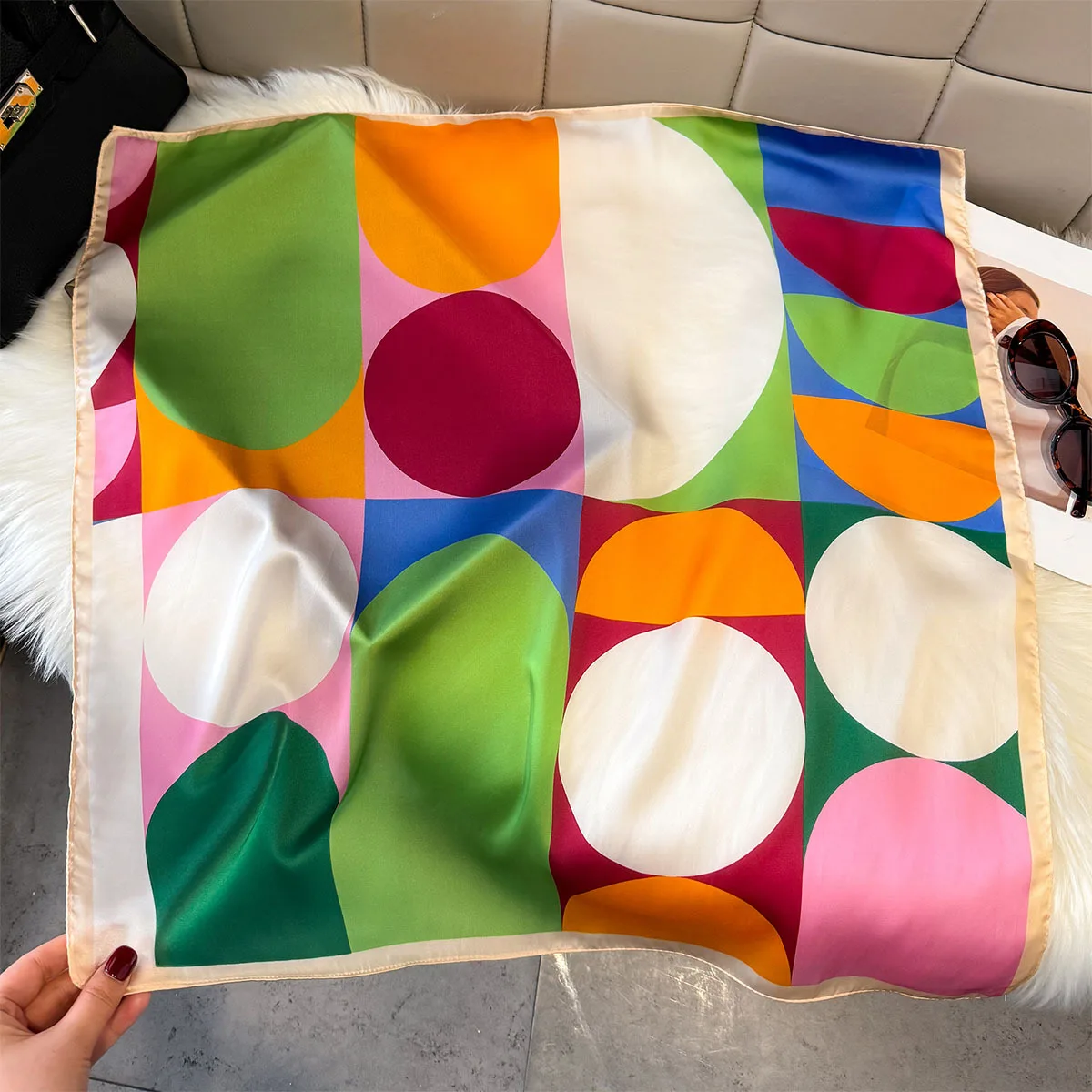 Geometric Color Block Silk Square Headscarf Women Soft Hijab All Seasons Decorate Neckerchief Female Foulard Bandana Daily Wear