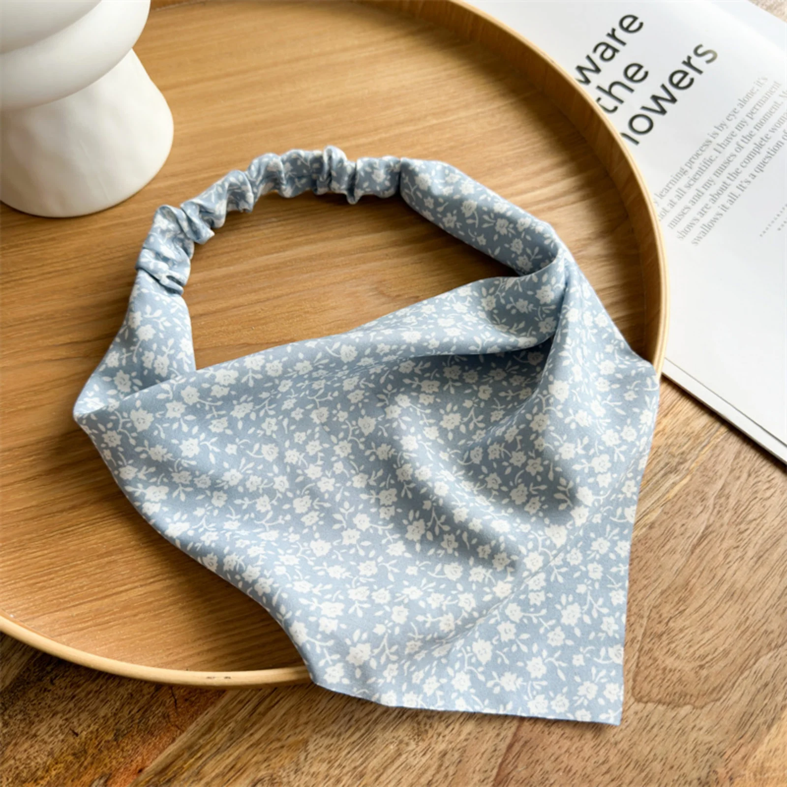 1PCSummer Vintage Floral Triangle Headband, Elastic Boho Flower Print Hair Kerchief, Sweet Breathable Hair Scarf For Women Beach