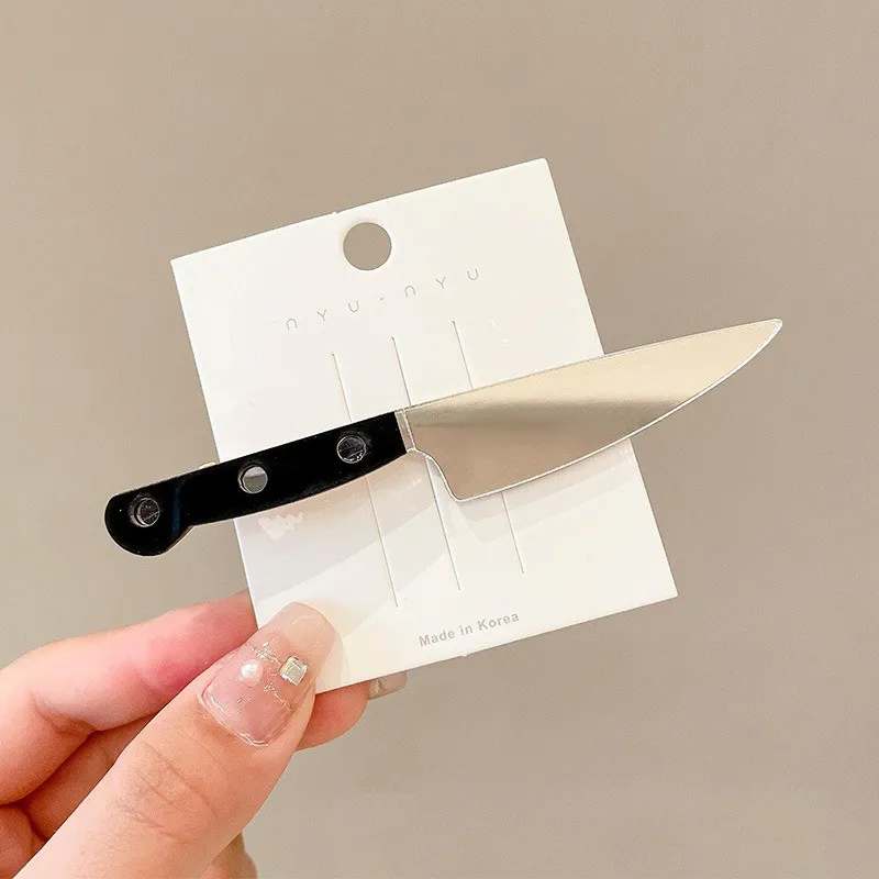 1/2pcs Creative Gothic Emulation Knife Hair Clips Side Bangs Hairpins Funny Weird Knife Headwear Cosplay Parties Creative