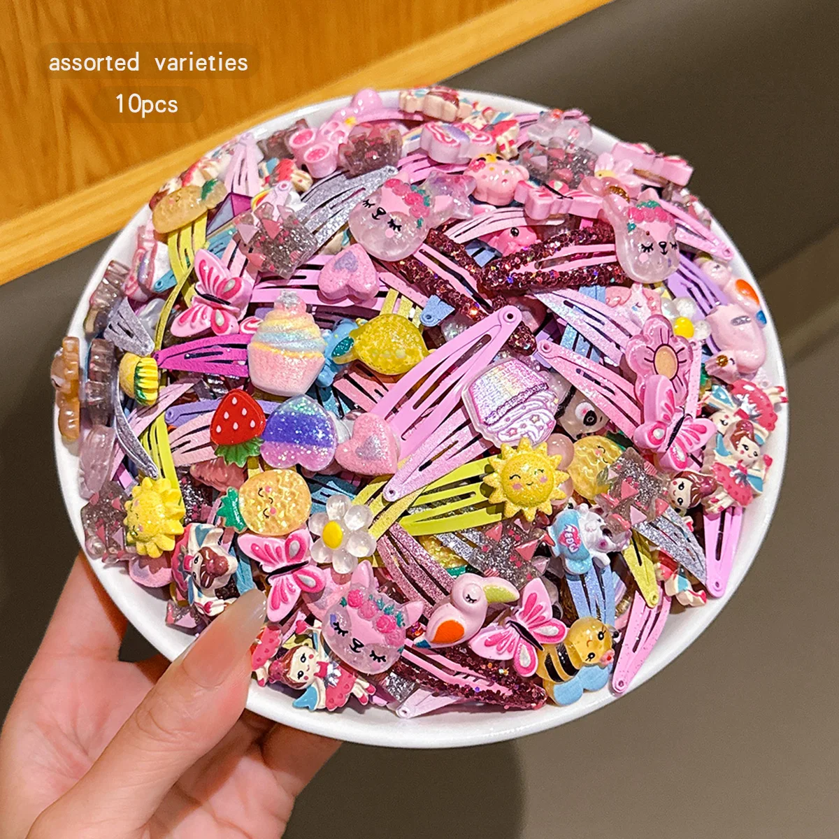 10 styles of random cartoon BB clip hair accessories suitable for daily use