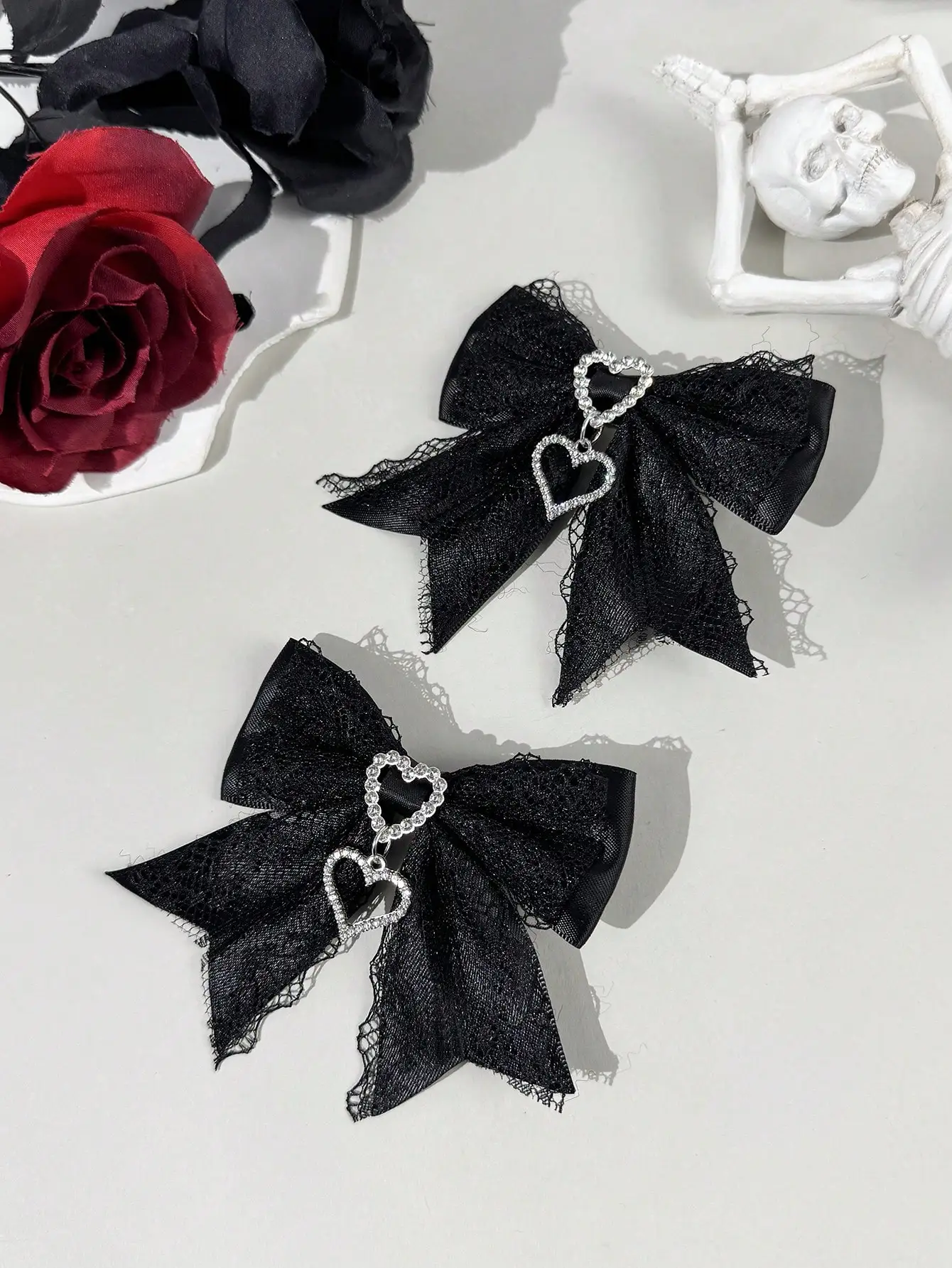 Two-piece set of women's street-style youthful sweet-cool lace ribbon rhinestone accessory bow hair clip, suitable for any scene
