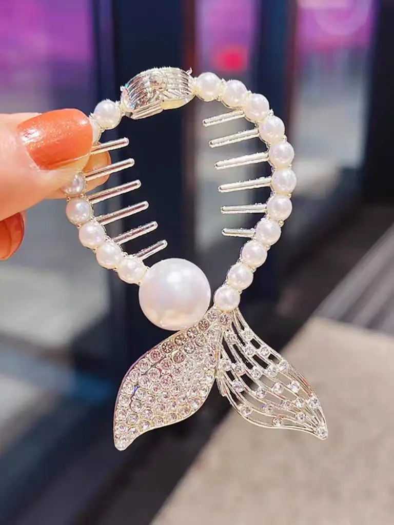 High-End Pearl Fishtail Hair Clip for Women, Bun Hair Clip for the Back of the Head, Lazy Hair Styling Tool, Elegant Ponytail Clip