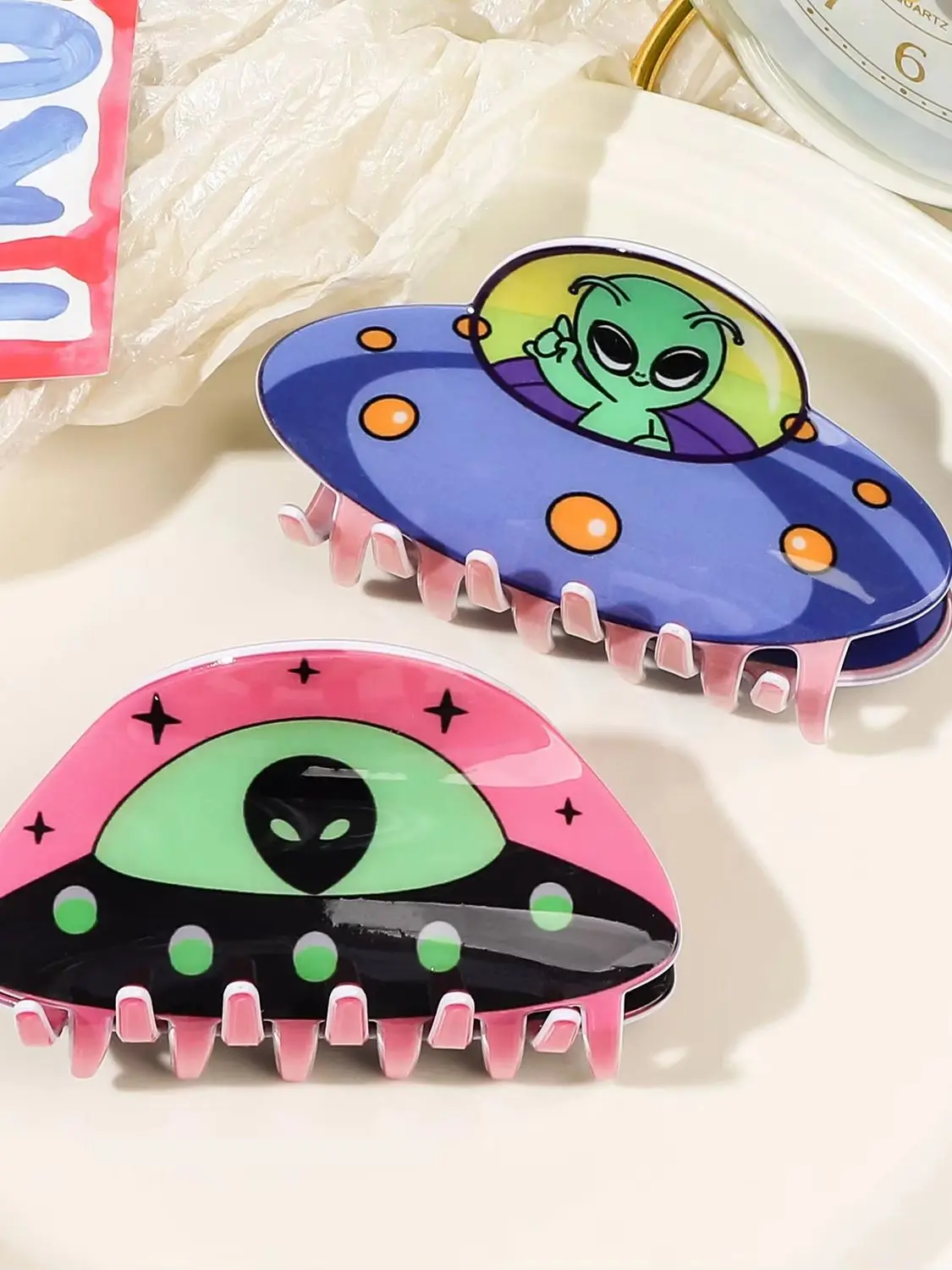 Cartoon Colorful Spaceship Alien Print Hair Claw Light Luxury Claw Clip Crab Hair Clip for Women Girls Hair Accessories