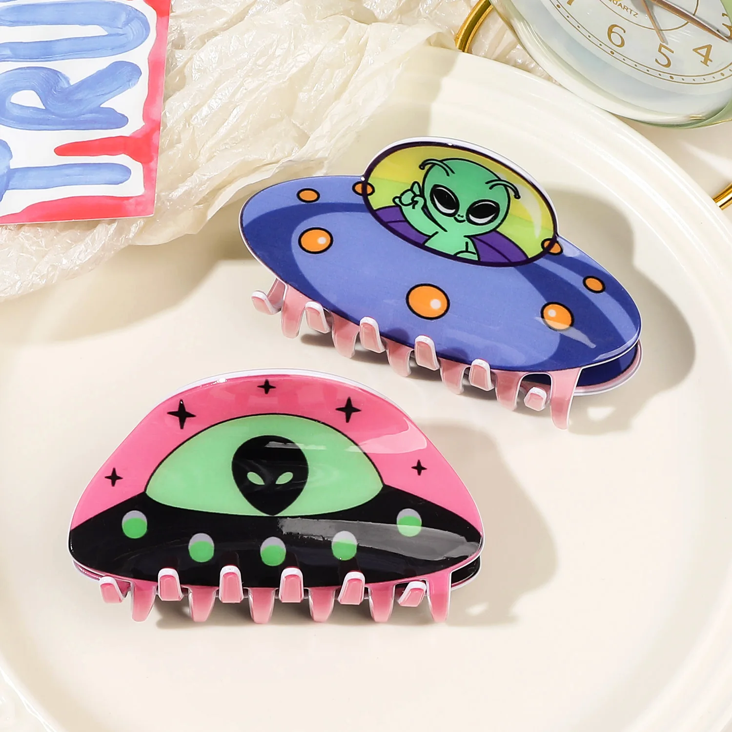 Cartoon Colorful Spaceship Alien Print Hair Claw Light Luxury Claw Clip Crab Hair Clip for Women Girls Hair Accessories